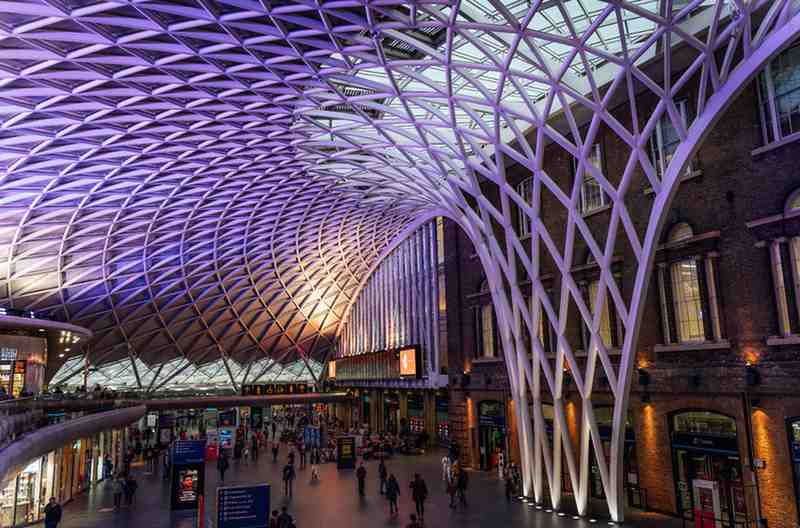 Kings Cross station transfer minicabs. Cheap taxi cab car near me. london cab company phone number for fixed quote taxi cars. | London Airport Minicab | Book Cheapest Taxi Online and  Cabs Transfers